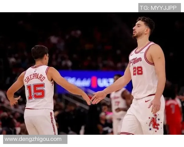 热火主场迎战黄蜂期待一场精彩的NBA对决与球星对抗